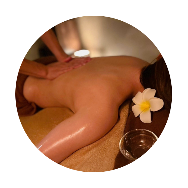 三島市のリラクゼーションマッサージLotus(ロータス)のボディトリートメント写真